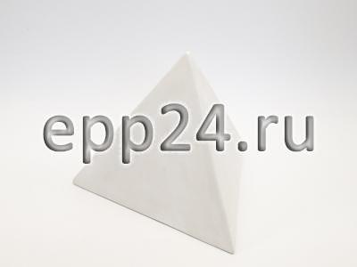 Гипсовая модель Пирамида четырехгранная